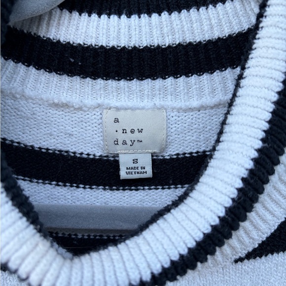 A New Day Black and White Striped Turtleneck Sweater - Picture 2 of 5